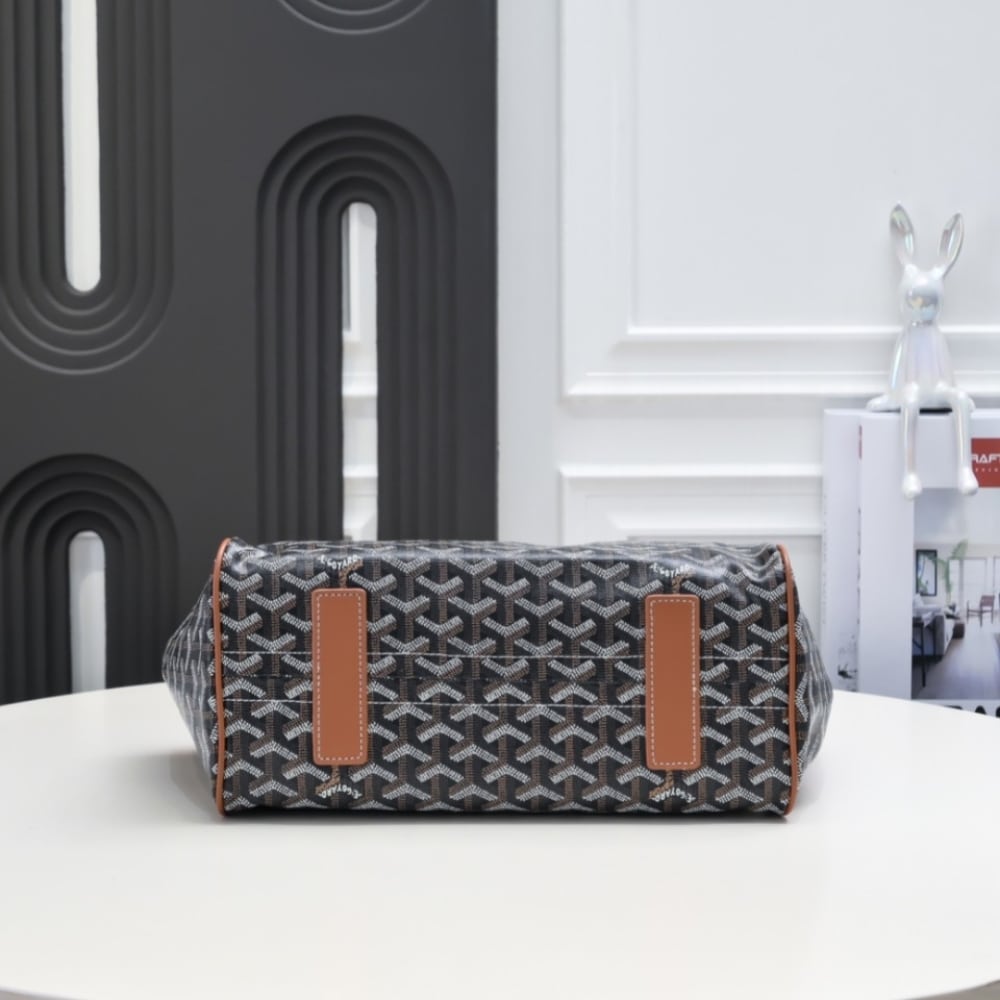 GOYARD ROUETTE SOUPLE BAG BLACK AND TAN 31CM