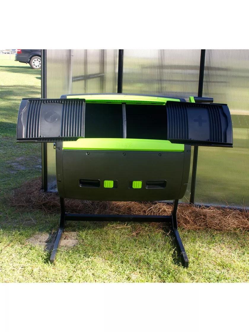 Maze 65 Gallon Compost Tumbler