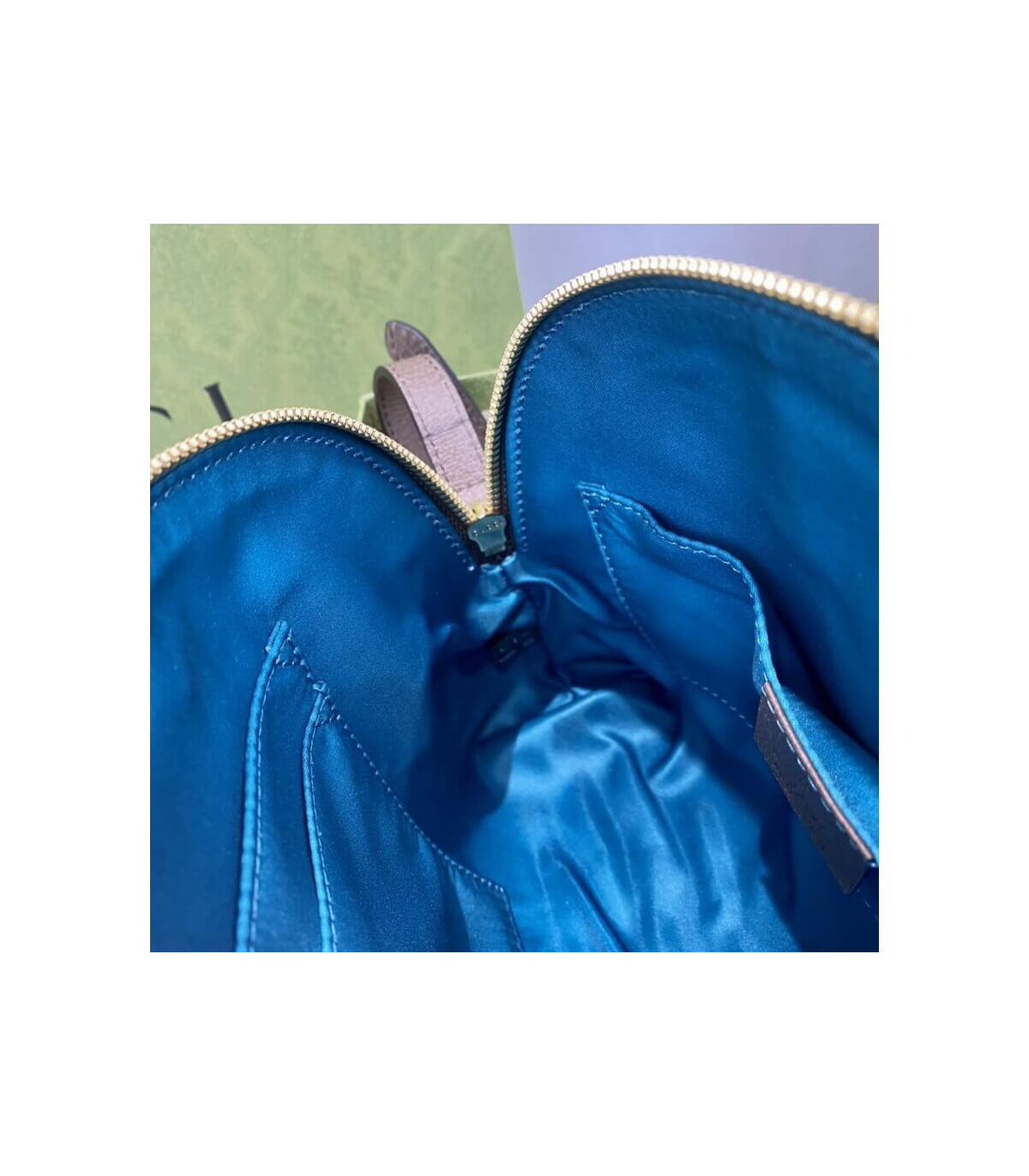 Gucci Ophidia GG Small Shoulder Bag