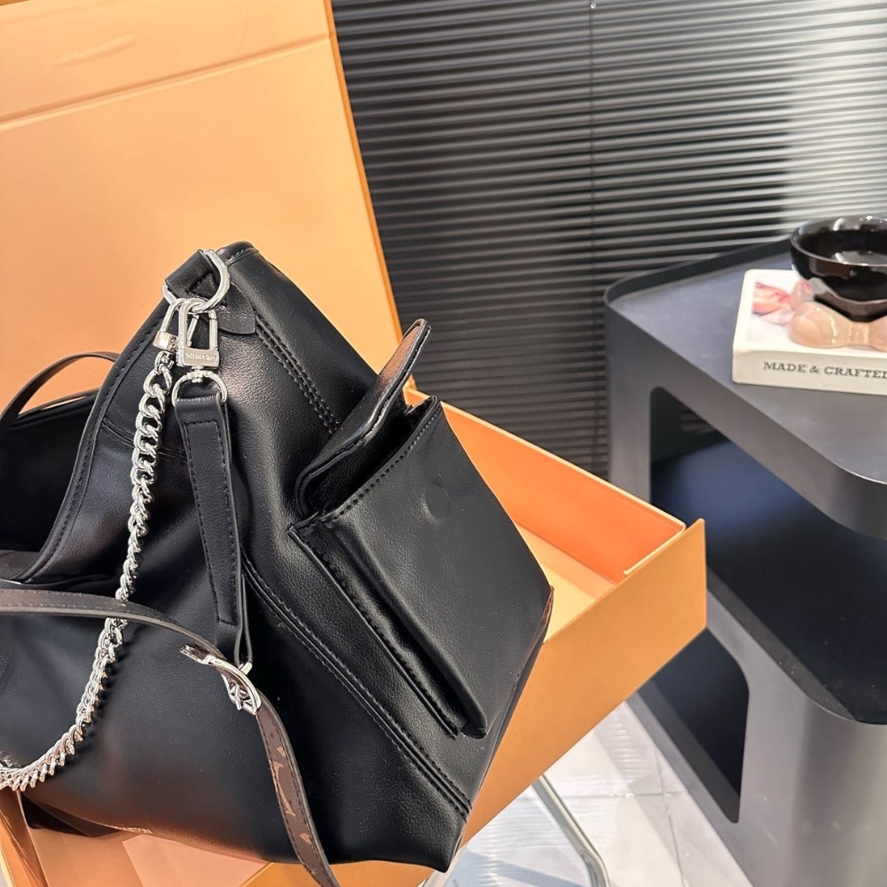 Louis Vuitton Carryall Cargo Vibe PM Bag Black 34Cm M24861
