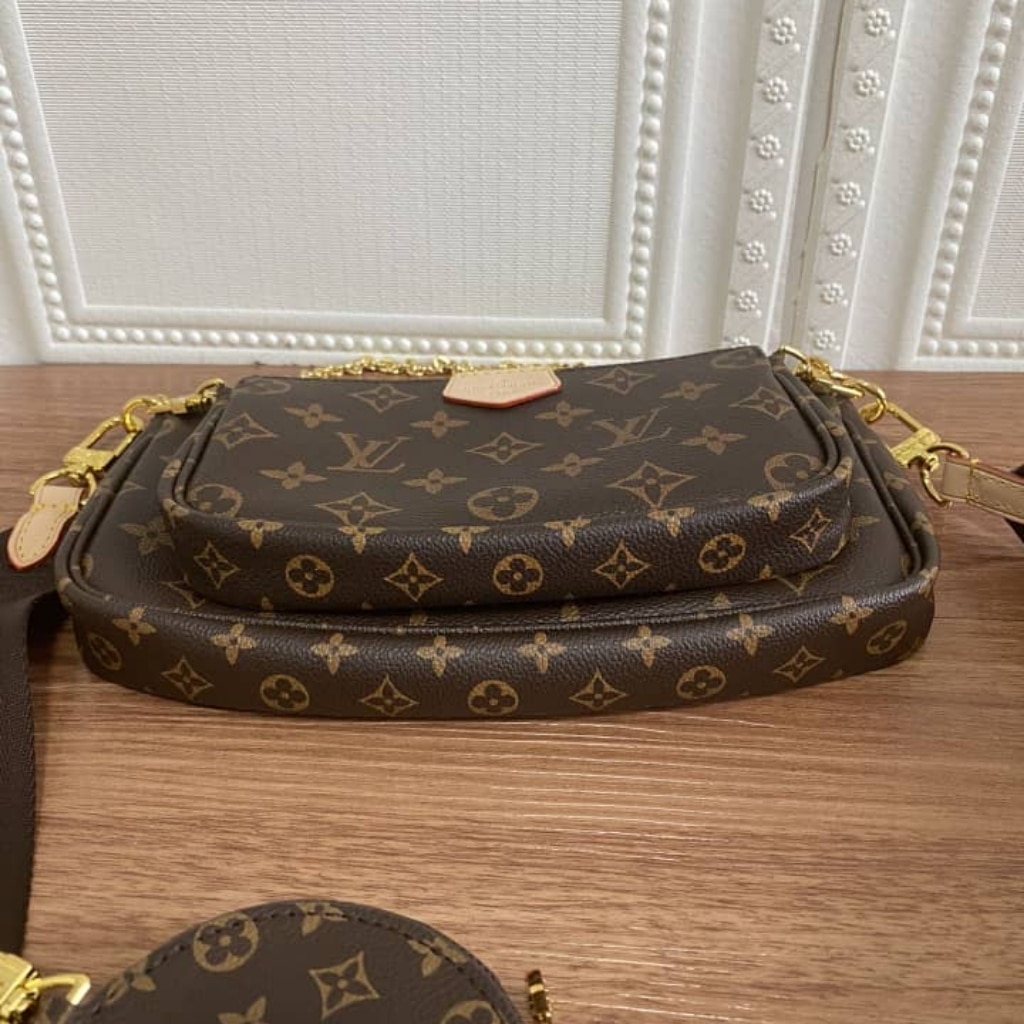 Louis Vuitton Multi Pochette Accessoires Monogram Canvas Brown 24Cm