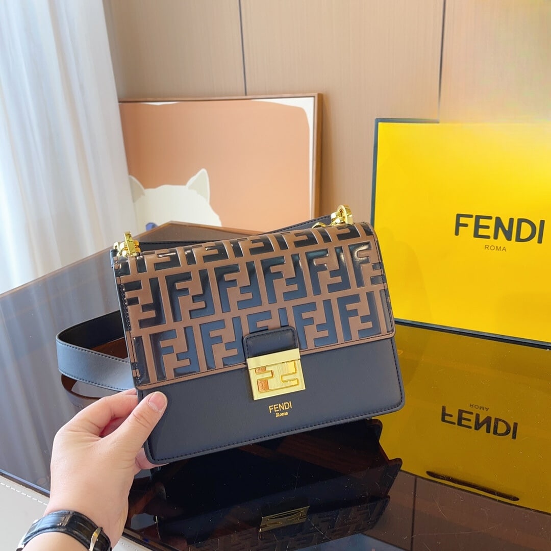 Fendi Kan I Leather Bag Brown 25Cm