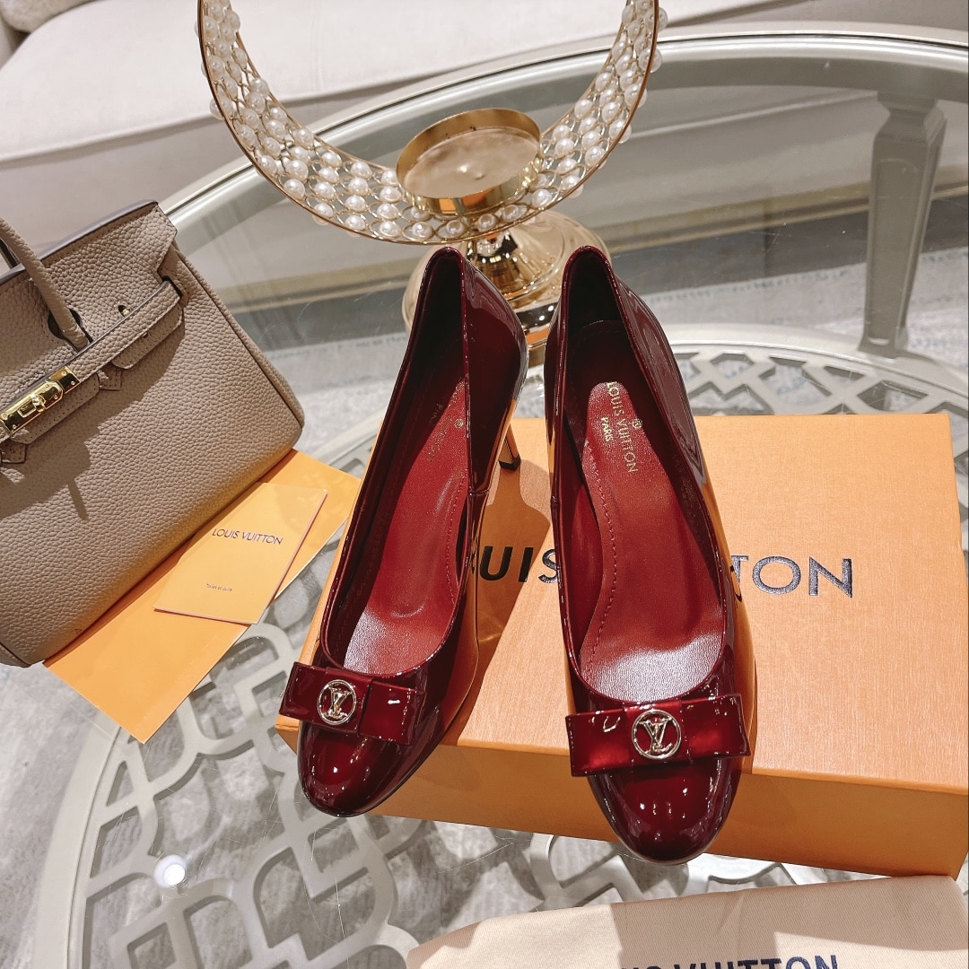 Louis Vuitton Patent Leather Pumps Dark Red