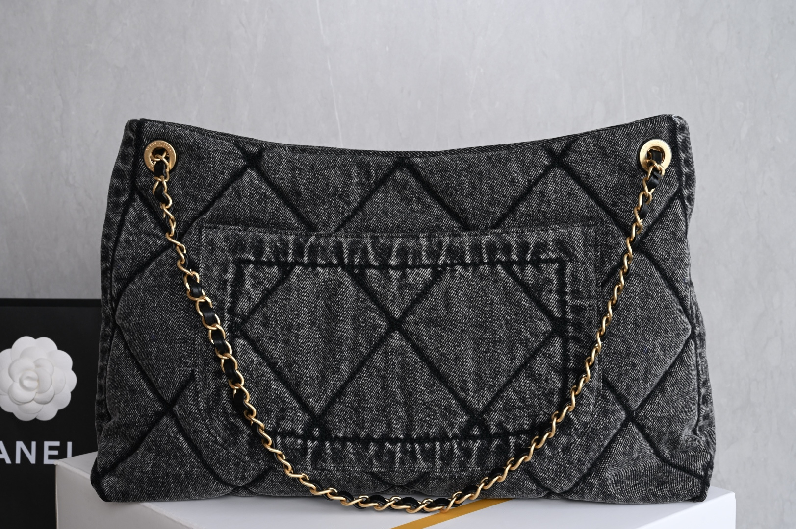 25K Cruise Collection Washed Black Denim Hobo Tote Bag with Double Pockets & Gold-Tone Hardware (Model AS5727)