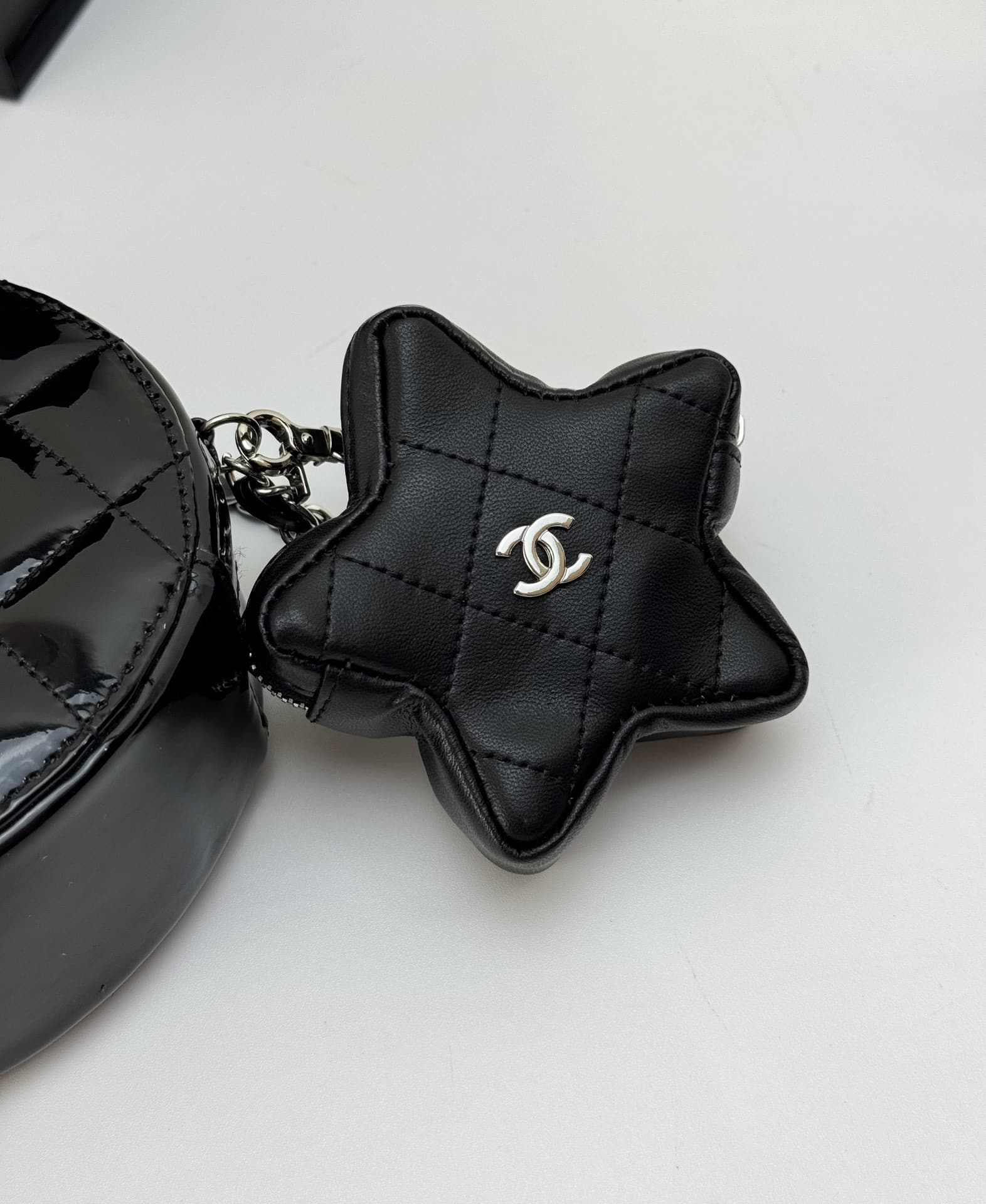 Chanel Round With Charm And Star Coin Purse Black 15Cm