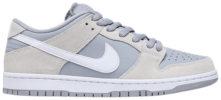 Dunk Low SB Summit White AR0778-110