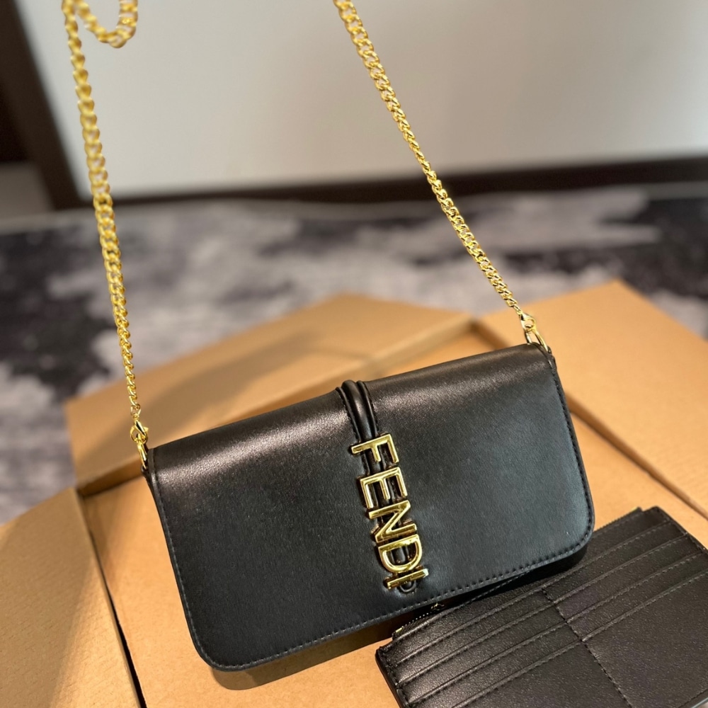 Fendi Fendigraphy Wallet On Chain Black 21Cm
