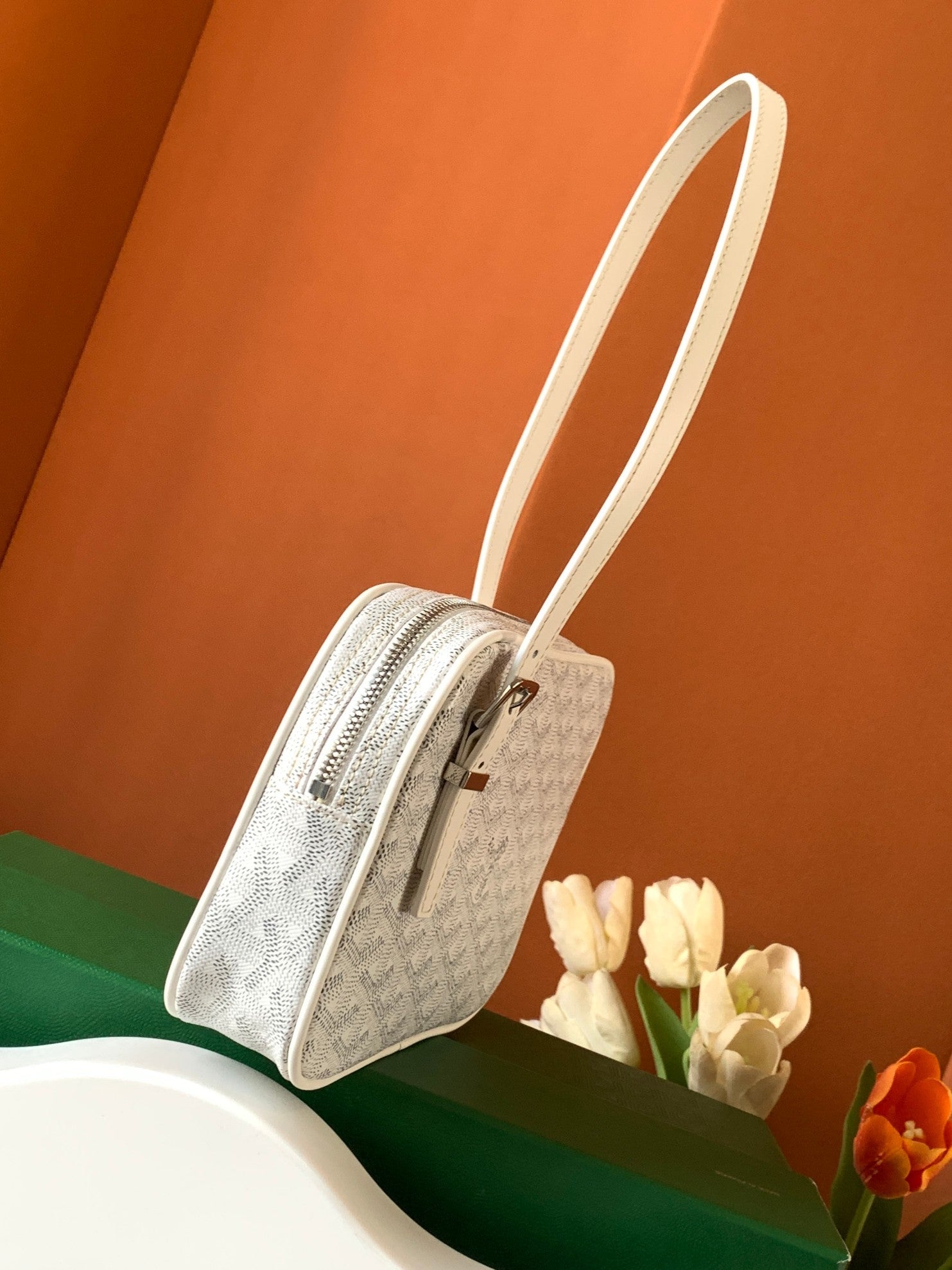 Goyard Yona Bag Coated MM 21Cm White Canvas