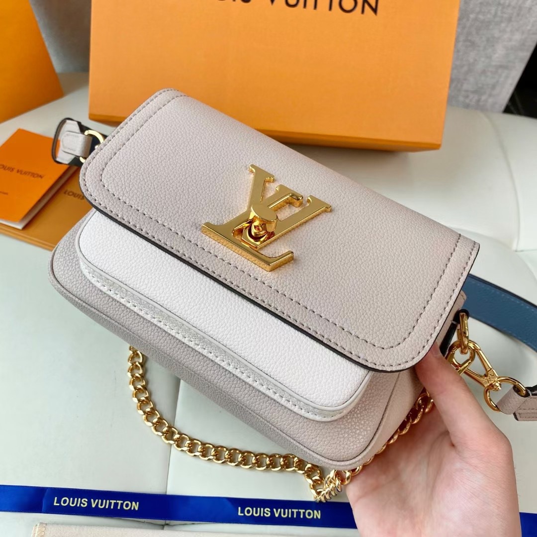 Louis Vuitton Lockme Tender 19Cm Greige M58554