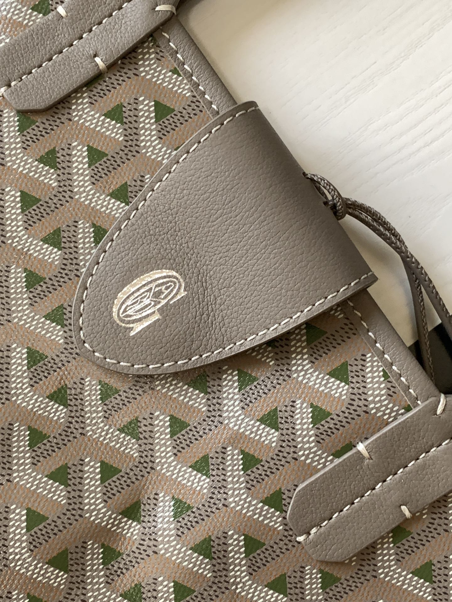Goyard St Louis Pm 48Cm Greige And Green Tote Bag
