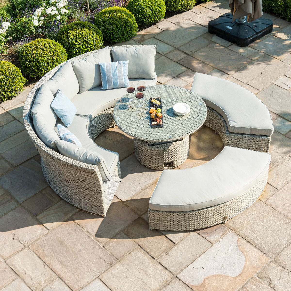 Rattan Lifestyle Suite with Rising Table