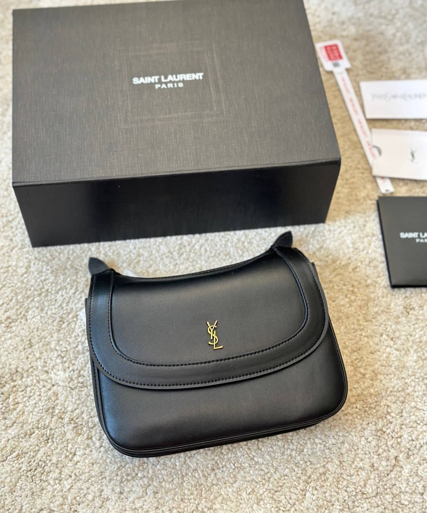 Saint Laurent Charlie Medium Shoulder Bag In Smooth Leather Black 23Cm 686742 2R20W 1000