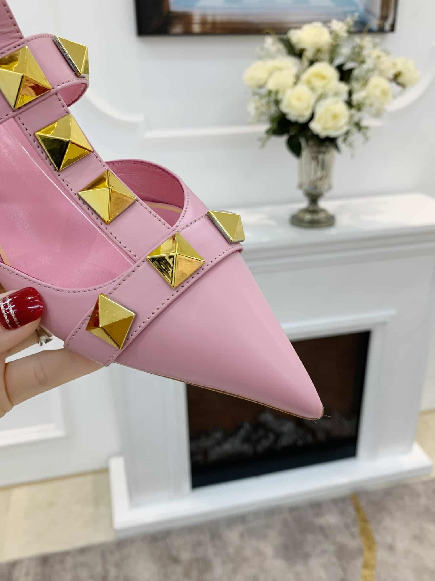 Valentino Garavani Roman Stud Kitten Heel Pumps Pink