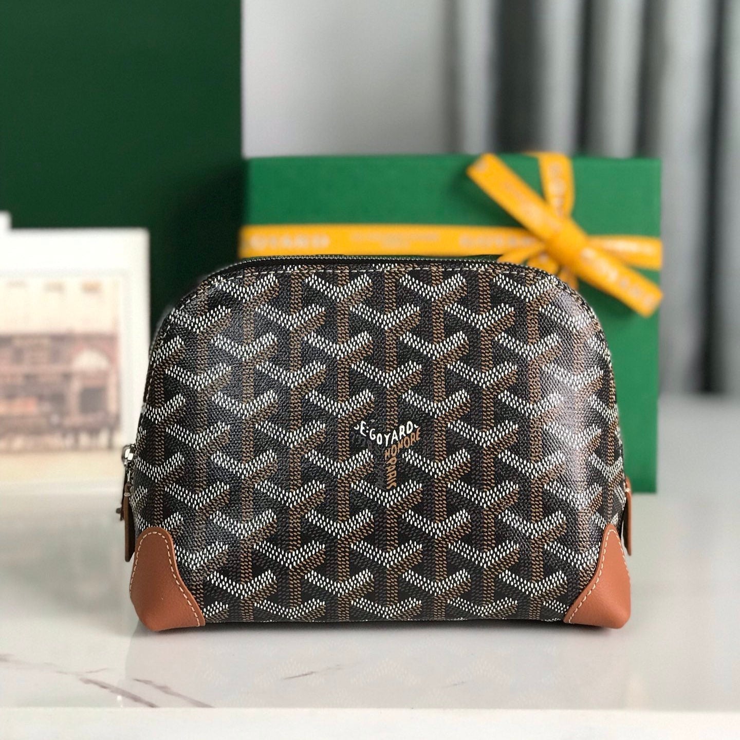 Goyard Vendôme Cosmetic Pouch 17cm Black Goyardine Canvas And Tan Calfskin Trim