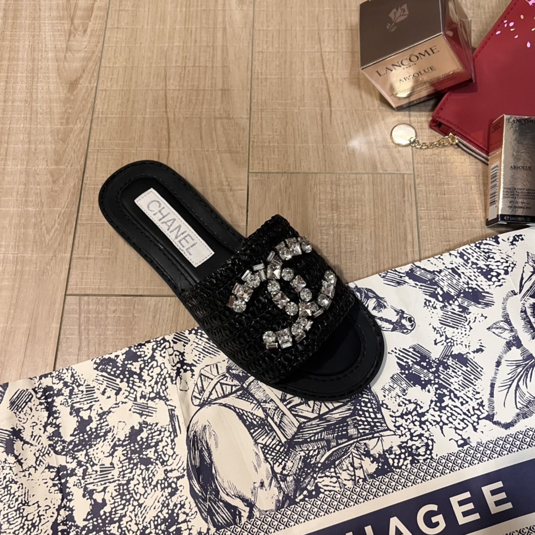 Chanel Coco Mark 23Ss Straw And Leather Sandals