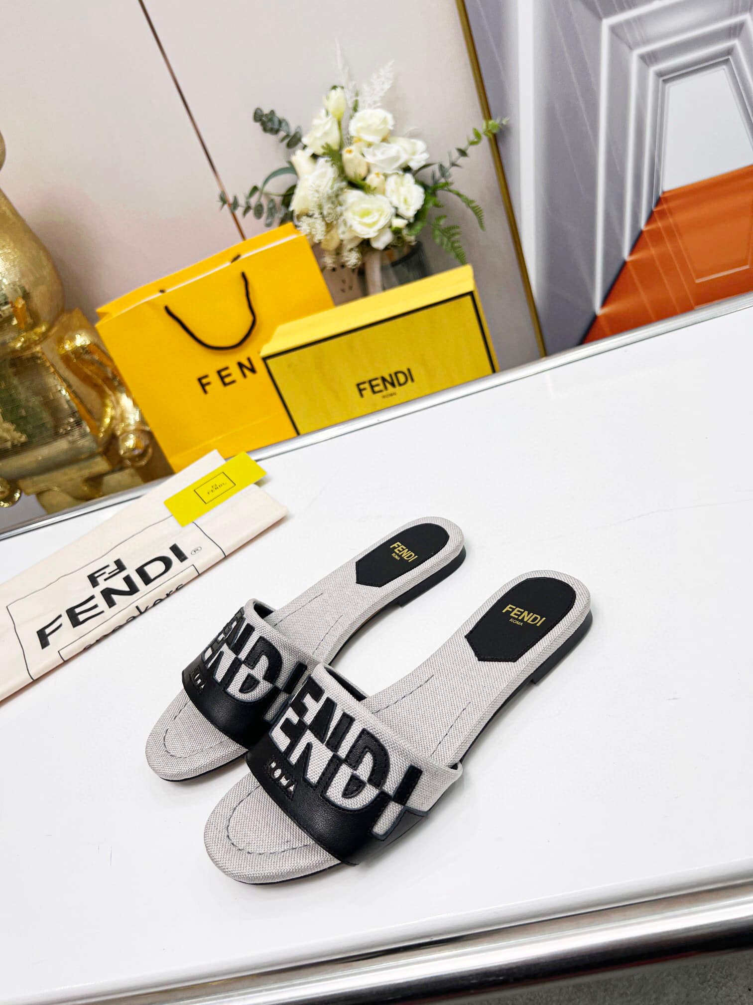 Fendi Signature Canvas Leather Slides Black 8R8337Ajzuf0Wzm