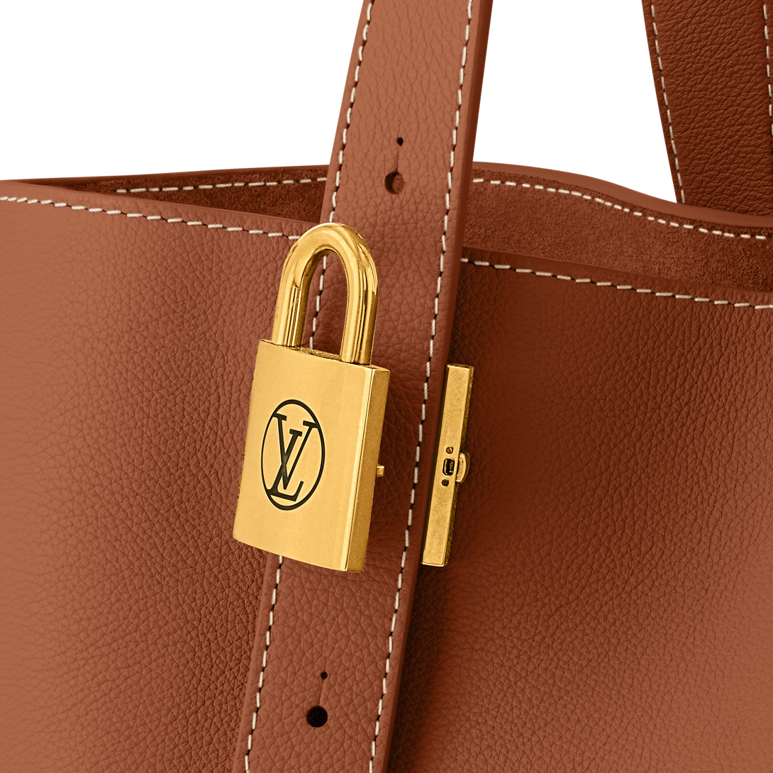 Louis Vuitton LV Low Key Cabas MM Cognac Brown M25342 47cm/ 18.5in