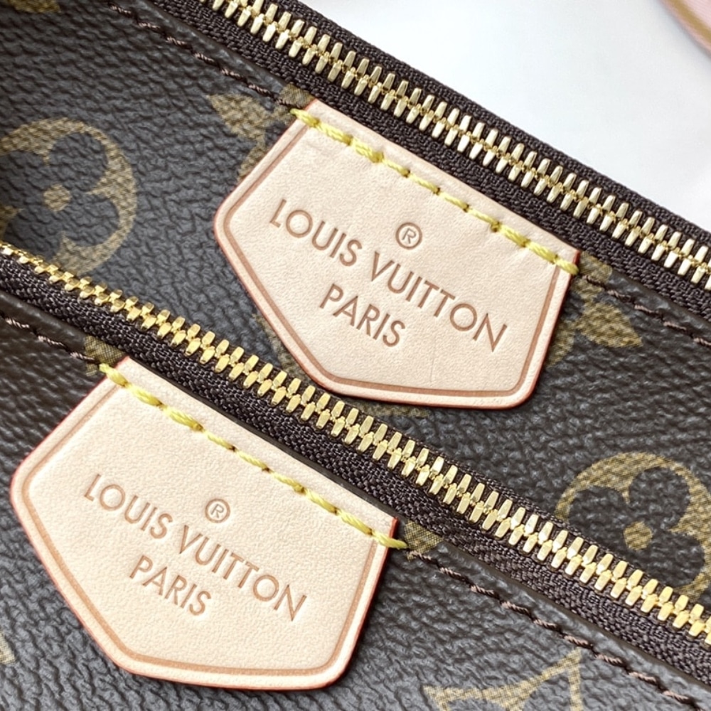 Louis Vuitton Multi Pochette Accessoires Monogram Canvas Rose Clair 24cm M44840