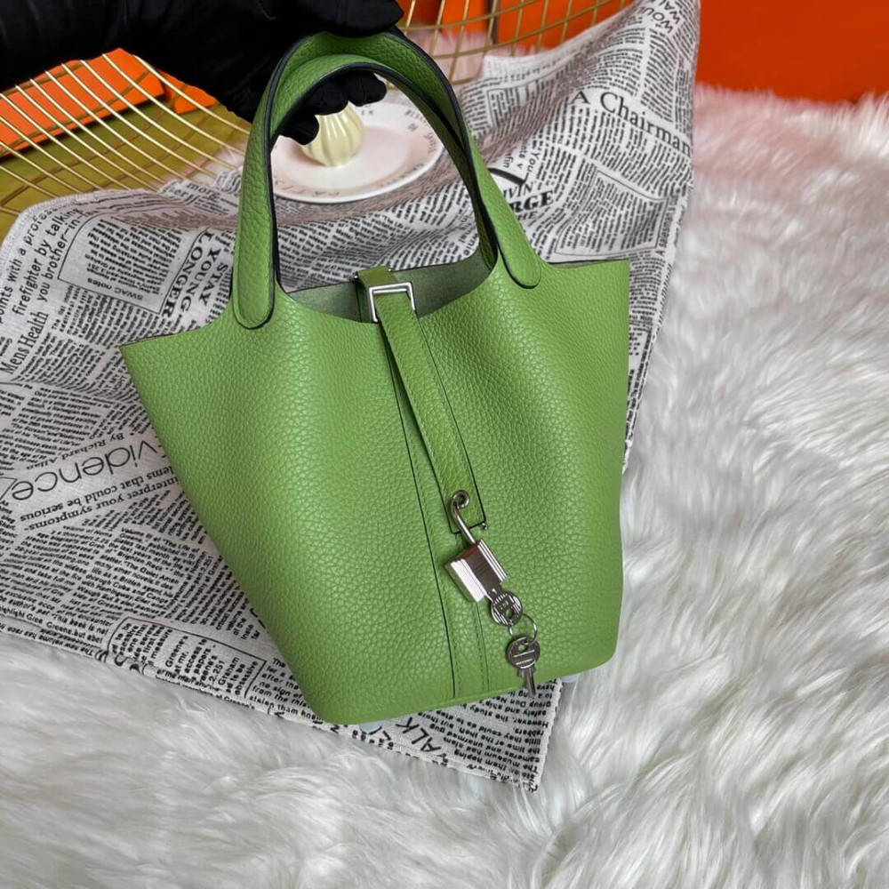 Hermes Picotin Lock Bag In Taurillon Clemence Vert Criquet 22Cm