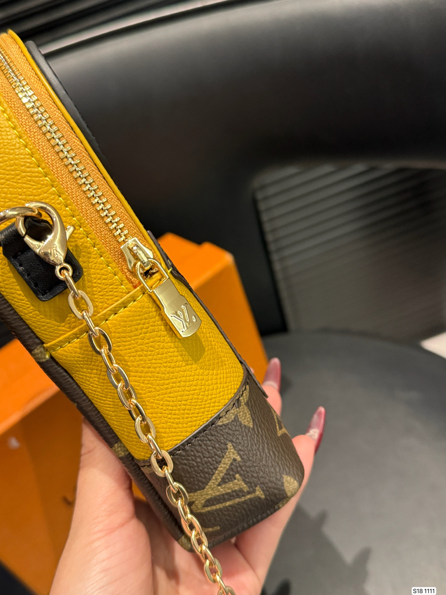 LV Remade – Super Cute Minions Coin Pouch