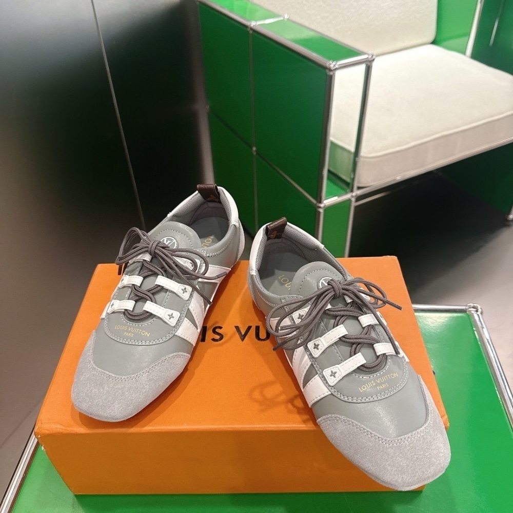Louis Vuitton Sneakerina Light Gray 1Aivmx