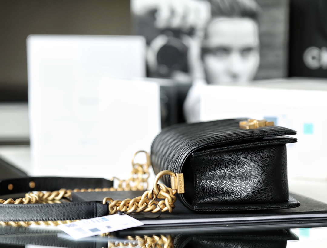 Chanel Medium Boy Quilted Gold Chain Black 25Cm