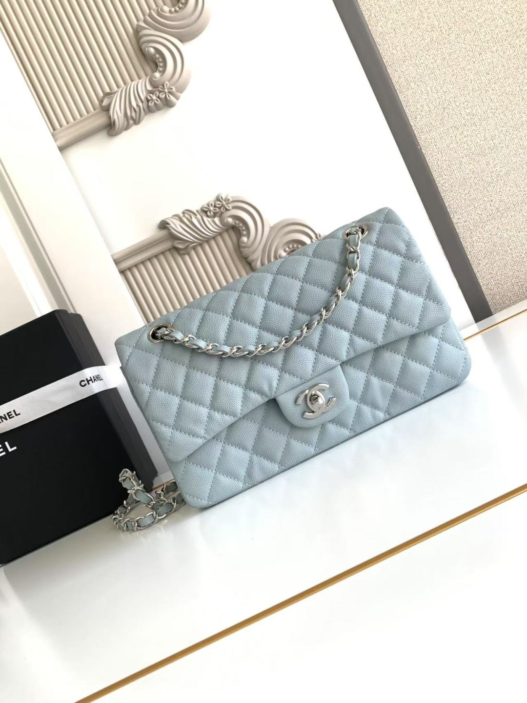 Chanel Classic Flap Bag 25 cm Light Blue Caviar Silver-Tone Hardware A01112