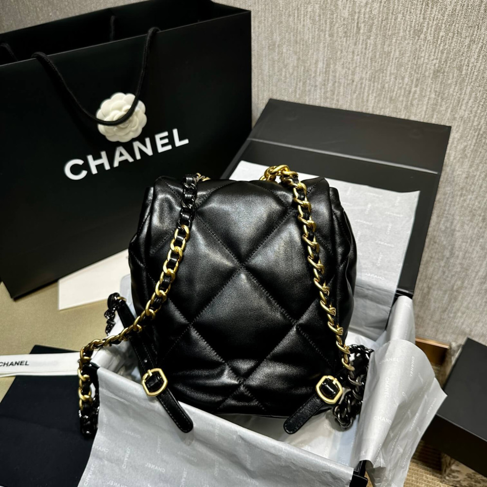 Chanel 19 Backpack Black Quilted Lambskin 26cm