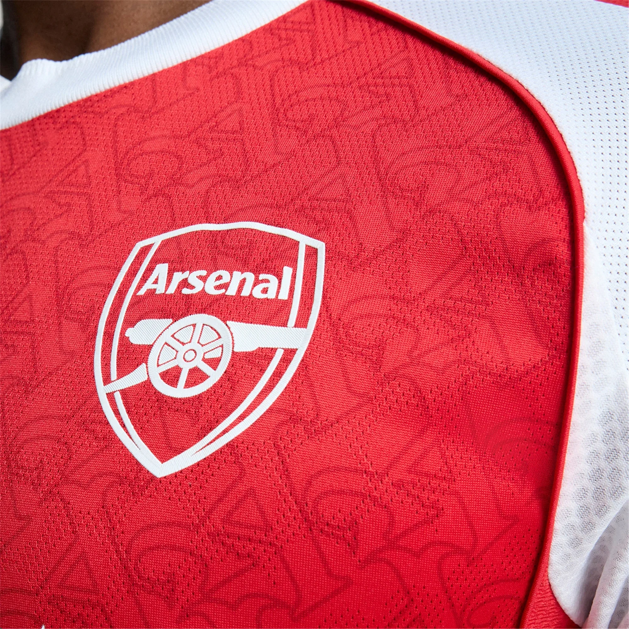 adidas Bukayo Saka Arsenal FC Authentic Home Jersey 25/26 w/ EPL Patch (Better Scarlet/White