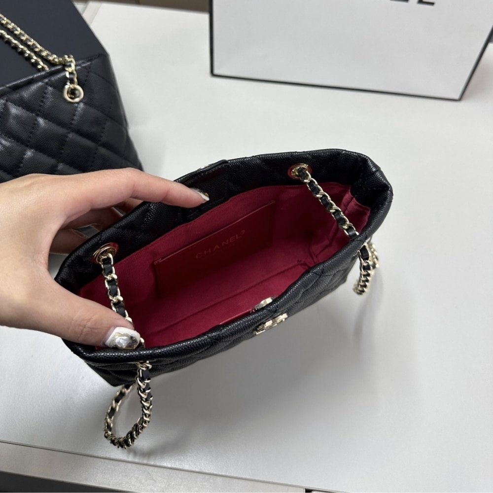 Chanel Clutch With Chain Bag Black 20cm