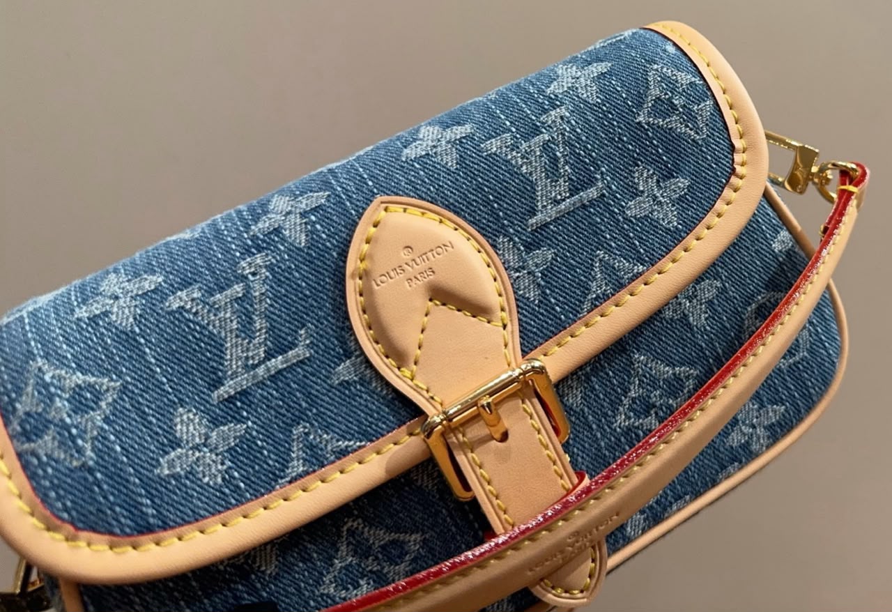 Louis Vuitton Diane Nano Bag Blue Denim 19cm M27700