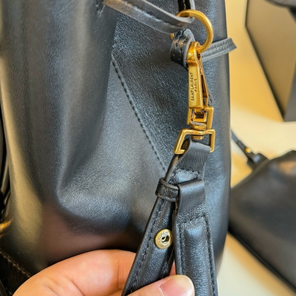Saint Laurent Paris Vii Pochon Suede Leather Black 24Cm