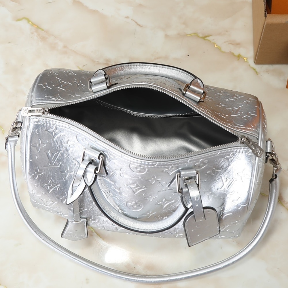 Louis Vuitton Speedy Soft Bandoulière 30 Monogram Silver 30Cm N89437