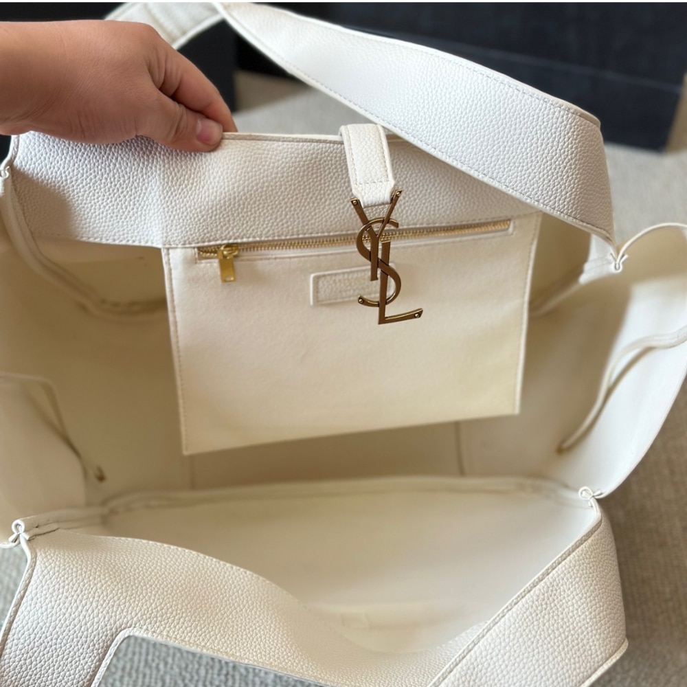 Saint Laurent Le 5 À 7 Bea In Grained Leather White 50Cm 763435Aaddg