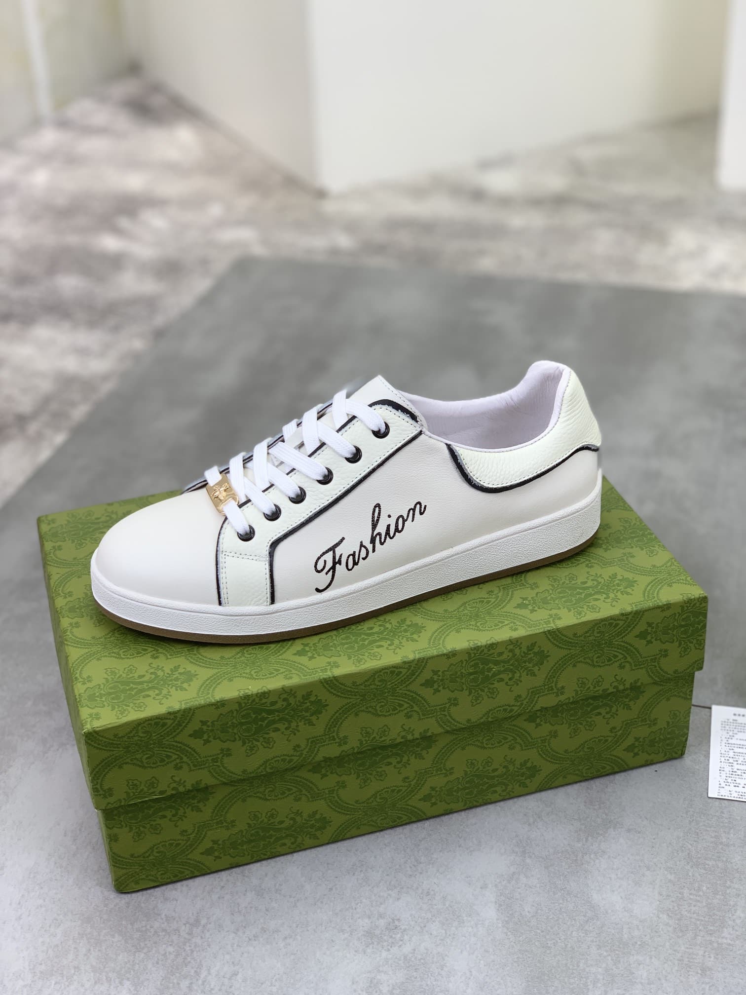 Gucci Classic Fashion Sneaker With Edge White