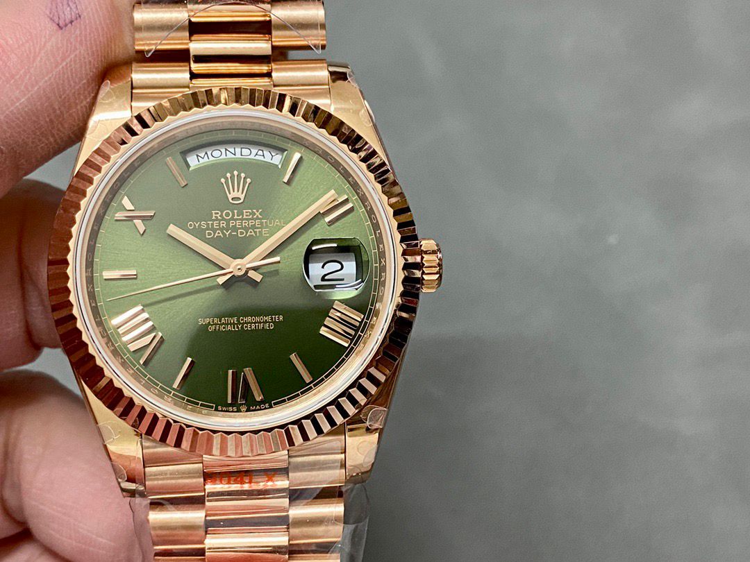 [Superclone] Rolex Day-Date 40mm Olive Green Dial President 228235