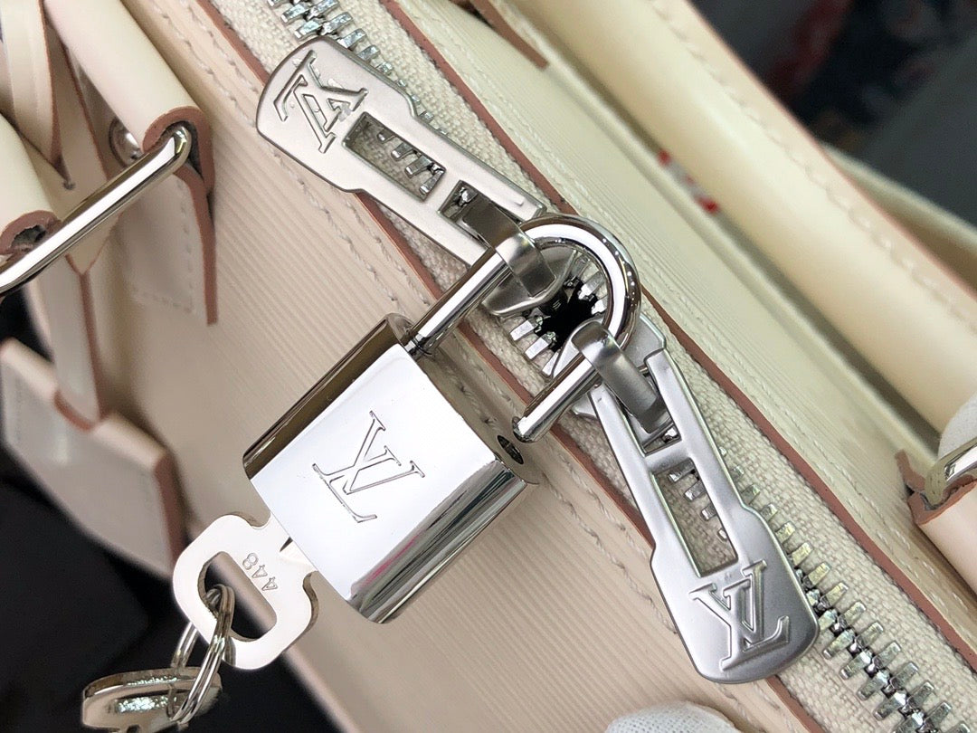Louis Vuitton Alma Bb 23Cm