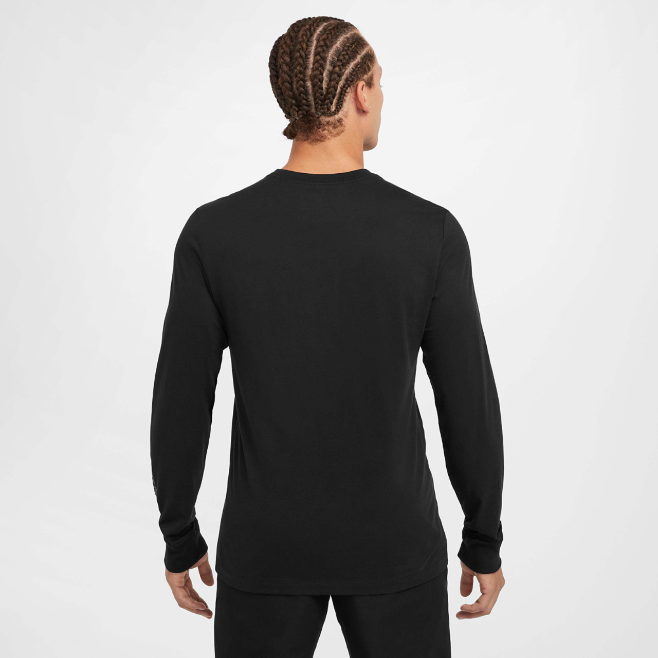 Nike Asbury Long Sleeve Crew Cuff