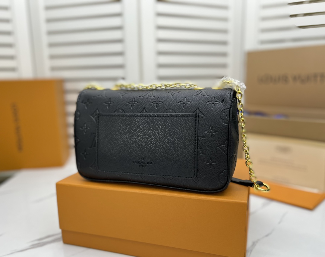 Louis Vuitton Marceau Black Leather Bag M46200