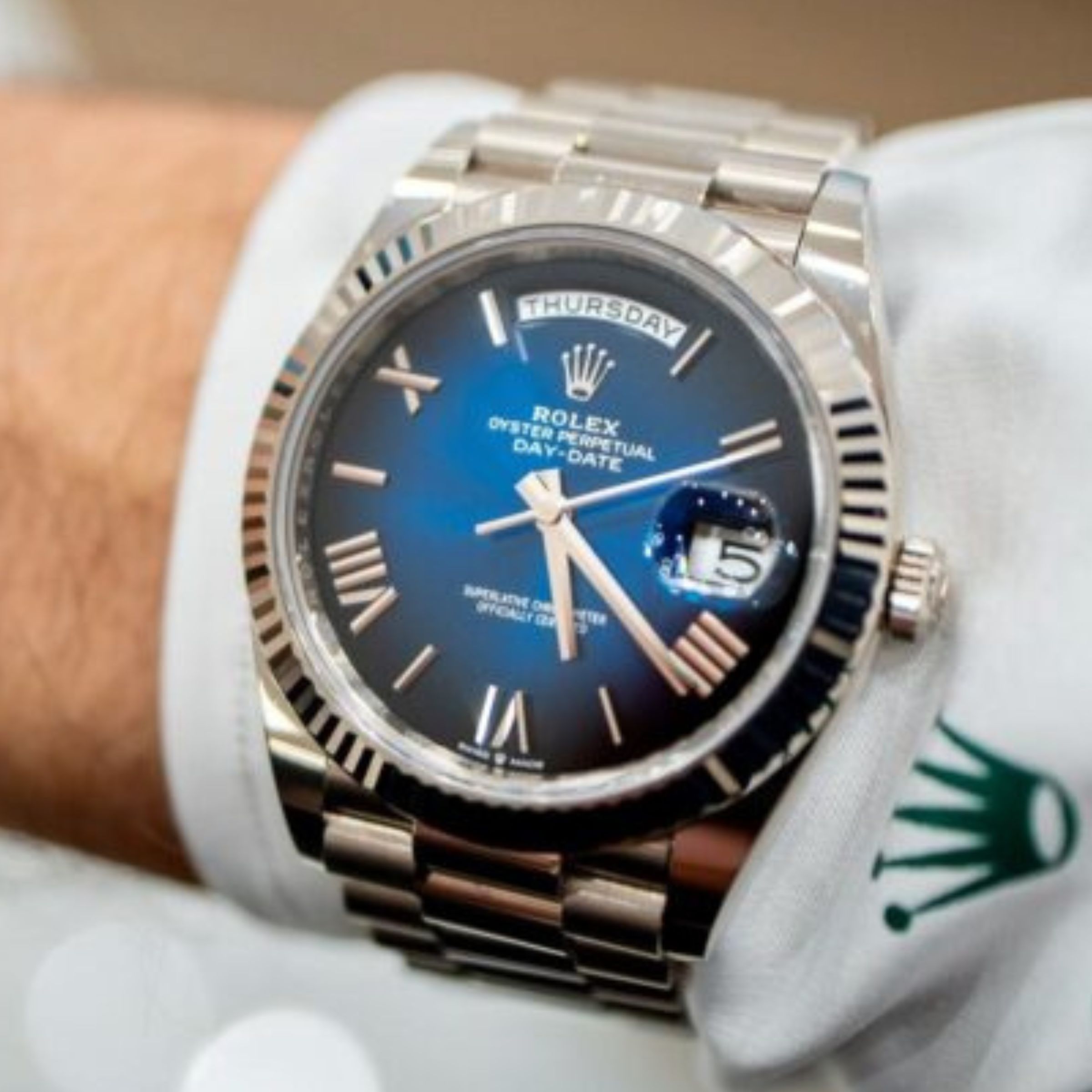 [Superclone] Rolex Day-Date 36mm Blue Ombré Dial President 128236