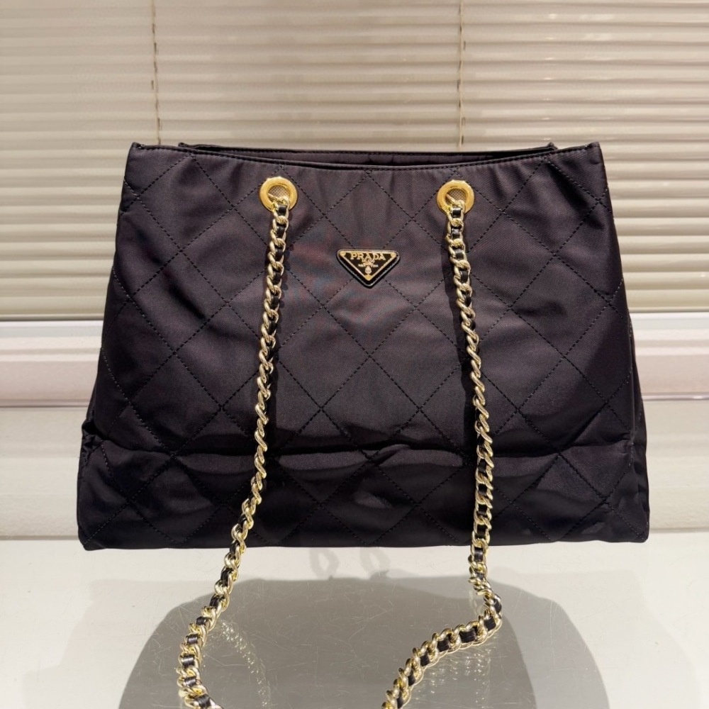 Prada Re Edition 1995 Re Nylon Tote Bag Black 42Cm