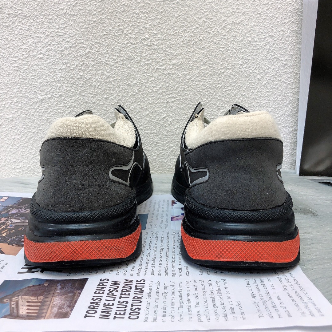 Gucci Wmns Ultrapace Sneaker Black