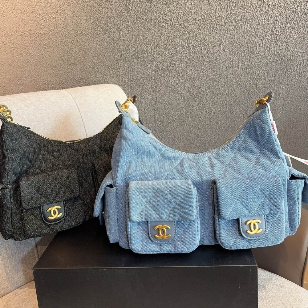 Chanel Large Hobo Bag Washed Denim And Gold Tone Metal Blue 31Cm AS5339 B19251 NG353