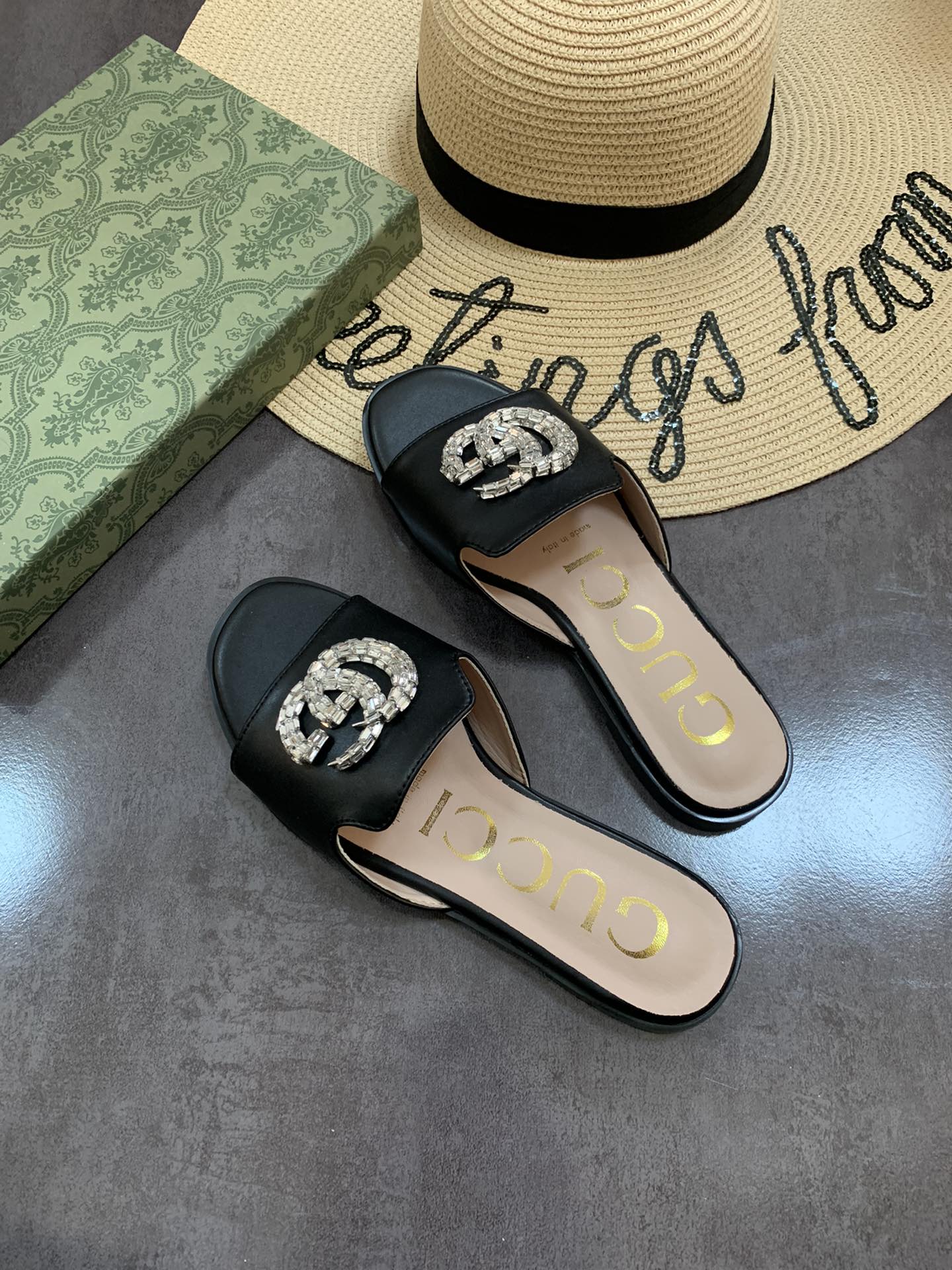 Gucci Double G Slippers Leather Beaded In Black