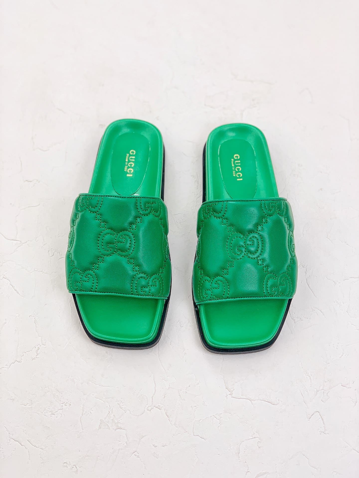 Gucci Womens Gg Matelasse Slide Green