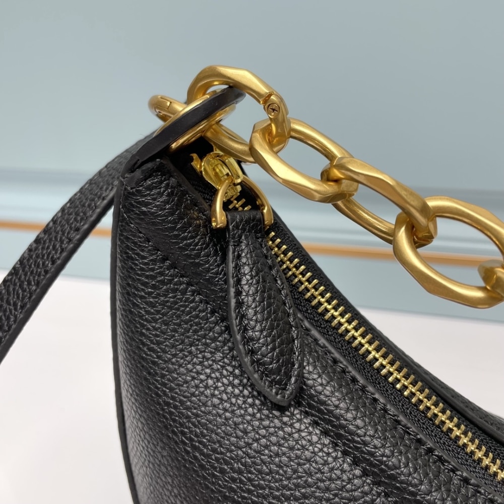 Valentino Garavani VLogo Moon Medium Grainy Hobo Bag With Chain Black 29Cm 4W0B0N59Jdk 0No
