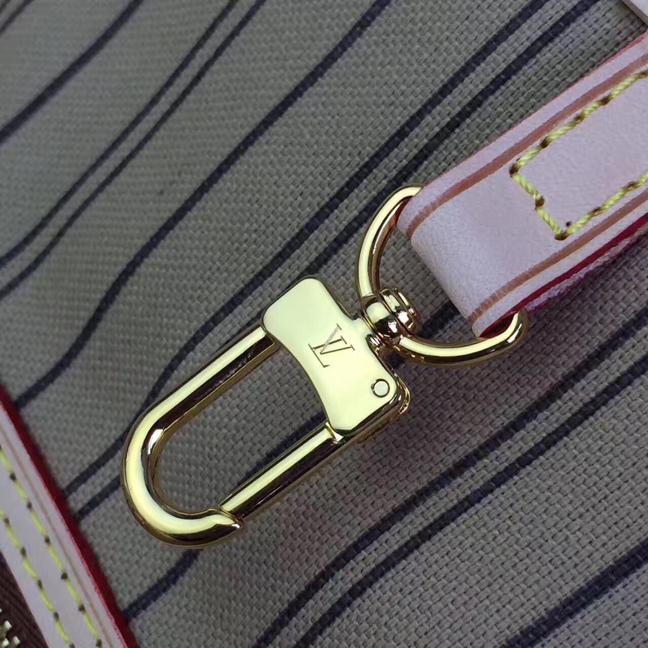 Louis Vuitton Neverfull GM Monogram Beige 39Cm M40990