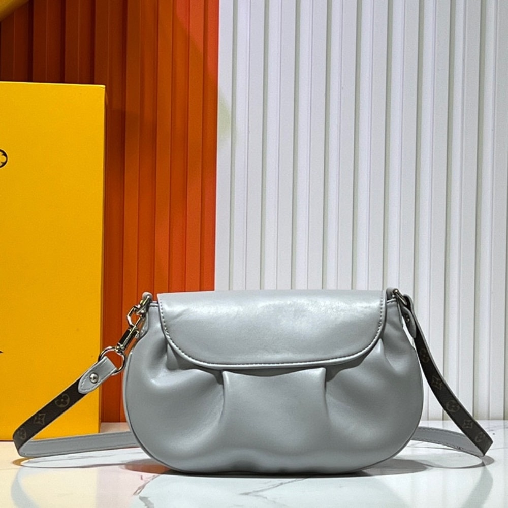 Louis Vuitton Sunset Vibe Lv Vibe Silver 27Cm