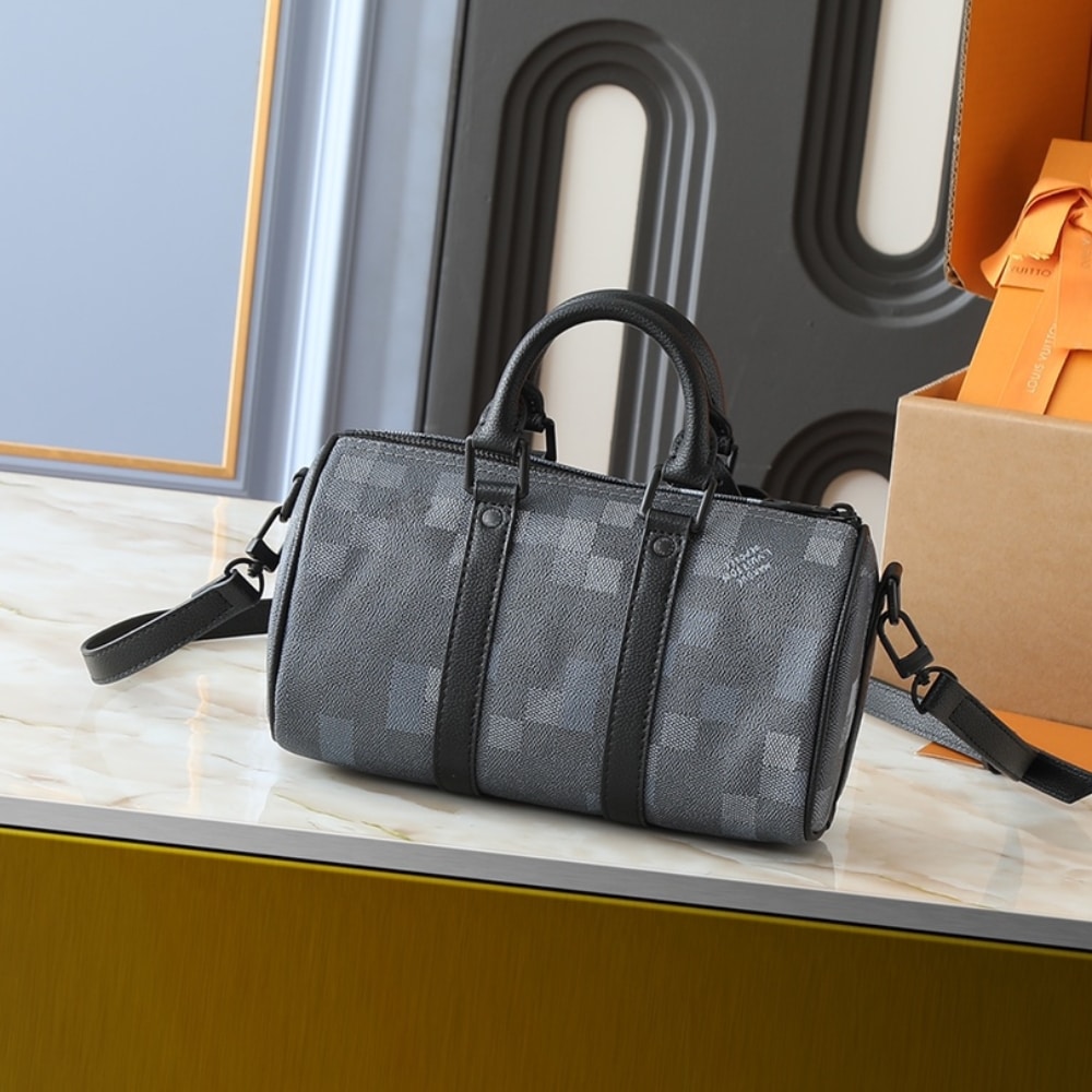 Louis Vuitton Keepall Bandoulière 25 Black 25cm M14919