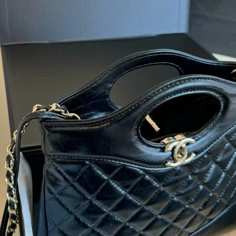 Chanel 31 Bag Leather Black 24Cm